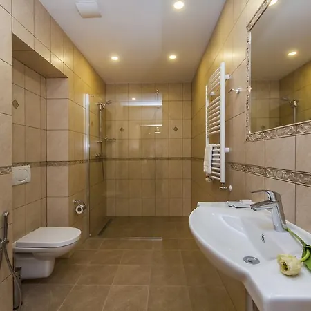 Lublanka מלון 3*