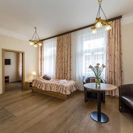 מלון Lublanka 3*